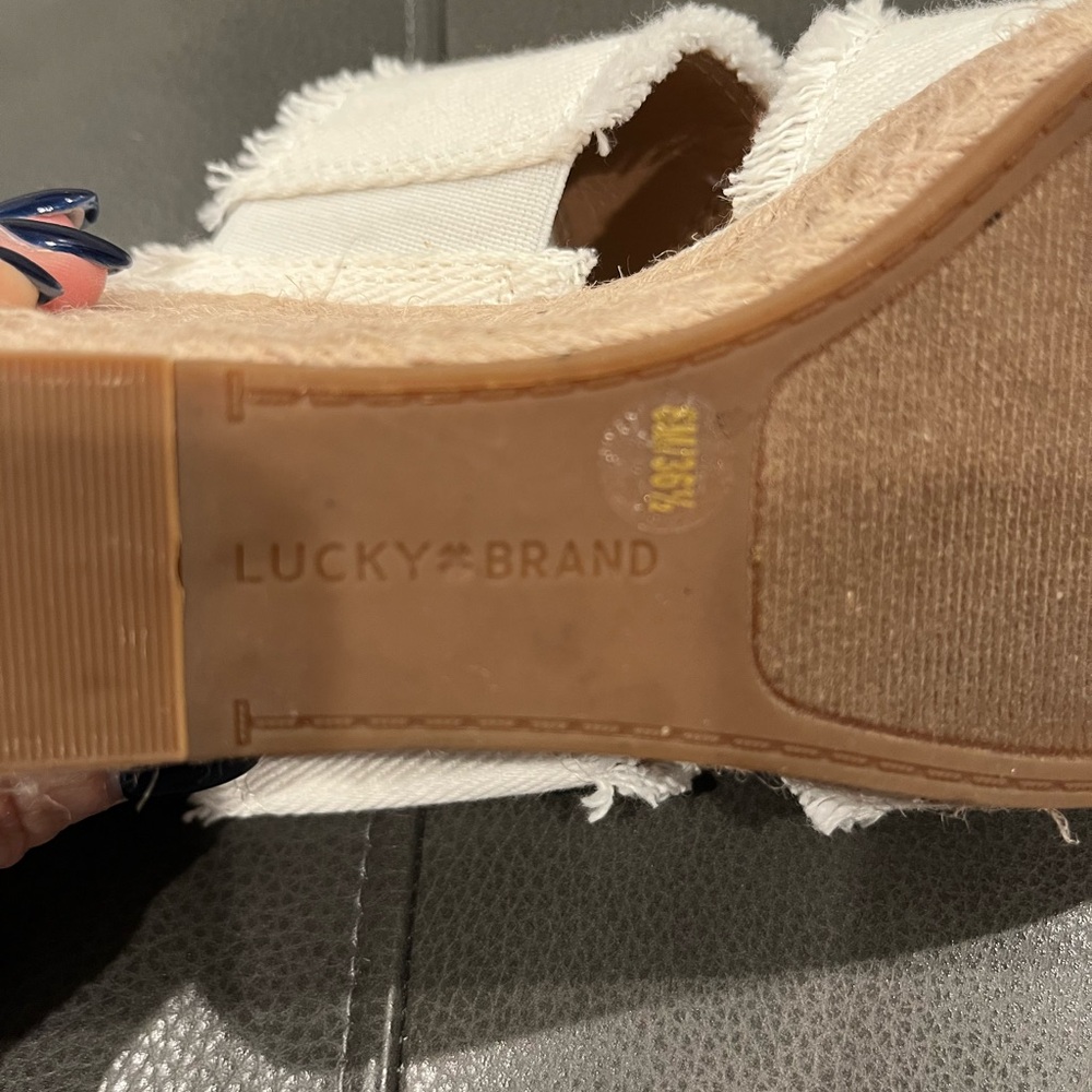 Lucky Brand Wedge Slides - Picture 7 of 8